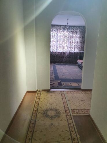 2 ком кв бишкек в Кыргызстан | Долгосрочная аренда квартир: 2 комнаты, 45 м², Индивидуалка, 4 этаж