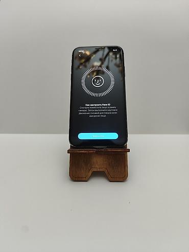 Apple iPhone: IPhone 11, Б/у, 64 ГБ, Черный, 100 % — 9