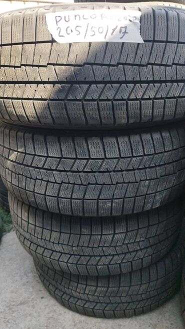 Шиналар 205 / 50 / R 17, Кыш, Колдонулган, Комплект, Жеңил унаалар, Жапония