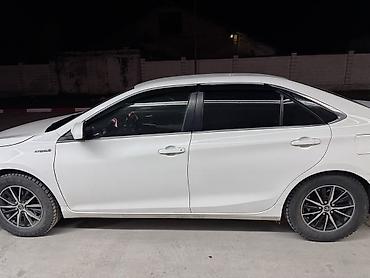 Toyota: Toyota Camry: 2017 г., 2.5 л, Вариатор, Гибрид, Седан — 8