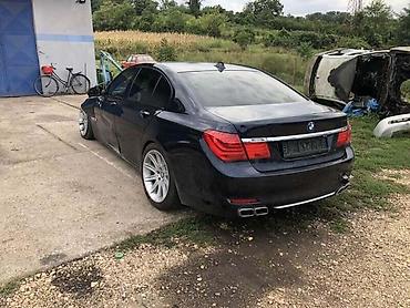 camac za prihranu: BMW 750 2010. GOD. - KOMPLETAN AUTO U DELOVIMA | kompletan auto u — 2