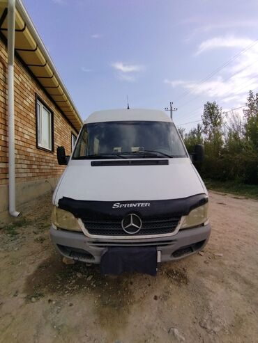 грузовые мерс: Mercedes-Benz 320: 2001 г., 2.1 л, Механика, Дизель, Бус