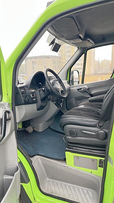 холодилник спринтер: Легкий грузовик, Mercedes-Benz, Стандарт, 3 т, Б/у — 3