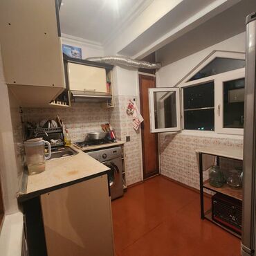 Köhnə tikili: Bakı, 3 otaqlı, Köhnə tikili, m. Həzi Aslanov, 50 kv. m — 9