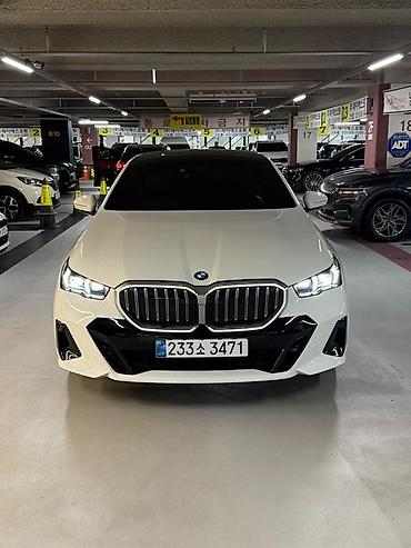 mini kooper: BMW 5 series: 2025 г., 2 л, Автомат, Бензин, Седан — 1