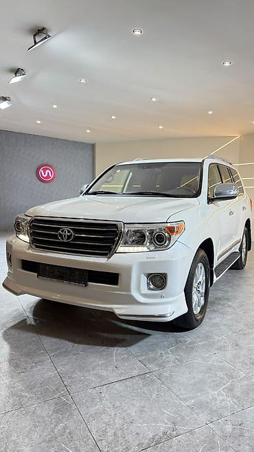 Toyota Land Cruiser: 2014 г., 4 л, Автомат, Газ, Внедорожник