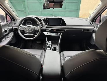 Продажа авто: Hyundai Sonata: 2020 г., 2 л, Автомат, Бензин, Седан — 3