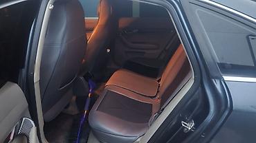 Audi: Audi A6: 2006 г., 3.2 л, Механика, Бензин, Седан — 11