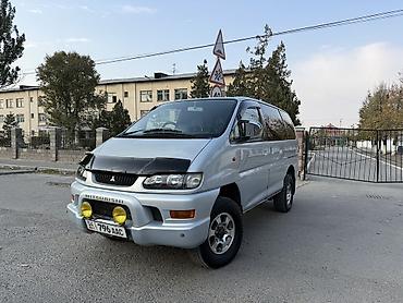 Продажа авто: Mitsubishi Delica: 2003 г., 3 л, Автомат, Бензин, Минивэн — 5