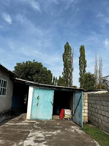 Продажа коттеджей и домов: Продаётся 💡 уютный 4-комнатный кирпичный дом в Беловодске — всего 40 — 8