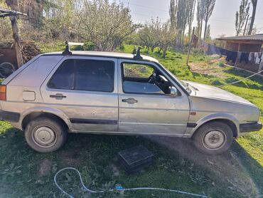 продаю volkswagen polo: Volkswagen Golf: 1989 г., 1.8 л, Механика, Бензин, Хэтчбэк