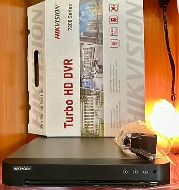 jack e4: Hikvision Turbo HD DVR, серия 7200. Модель: DS-7204HUHI-K1 (наклейка — 1