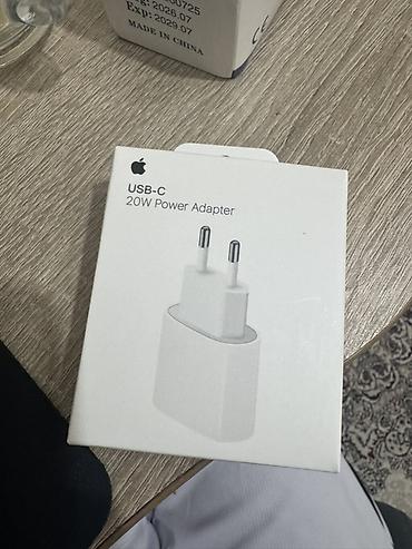 Новый адаптер питания Apple USB‑C 20W (модель A2347) Зарядка -