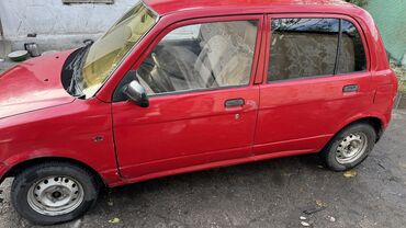 мега авто: Daihatsu Cuore: 2001 г., 1 л, Механика, Бензин, Хэтчбэк