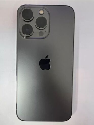 Apple iPhone: IPhone 13 Pro, Б/у, 256 ГБ, Черный, Зарядное устройство, Защитное стекло, Чехол, 94 %
