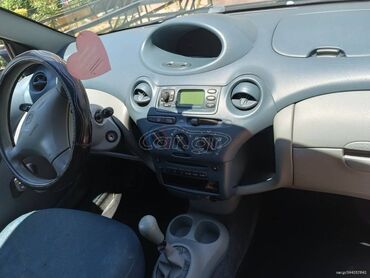 Toyota: Toyota Yaris: 1 l. | 2003 έ. Χάτσμπακ — 10