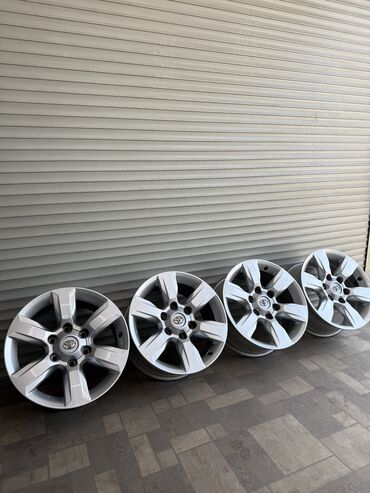 Диски: Литые Диски R 17 Toyota, Комплект, отверстий - 6, Б/у