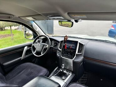 Toyota: Toyota Land Cruiser: 2016 г., 4.6 л, Автомат, Бензиновая, Внедорожник — 9