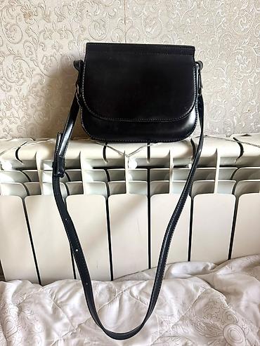 bijuterya: Qara çiyin çantası Miniso - Material: parlaq eko‑dəri - Rəng: tam — 1