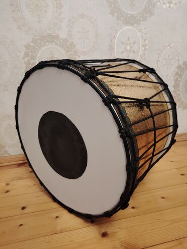 Davullar: Davul satılır ölçüsü 35 in 45 ə dir çox az işlənib yaxşı vəziyyətdədir — 1