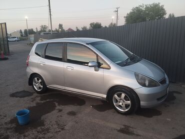 daf 2001: Honda Fit: 2001 г., 1.3 л, Вариатор, Бензин, Хэтчбэк