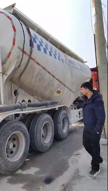 Грузовики: Грузовик, Howo, Новый — 8