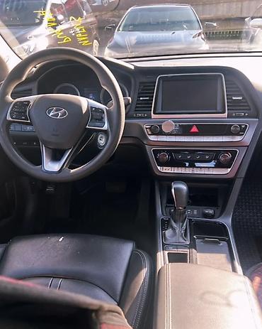 Hyundai: Hyundai Sonata: 2019 г., 2 л, Автомат, Газ, Седан — 3