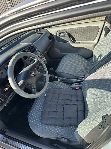 skoda octavia: Nissan Primera: 2001 г., 2 л, Механика, Бензин, Седан — 7