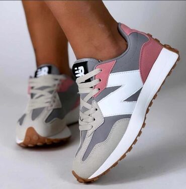 nike tn 36: New Balance