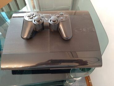 Sony playstation 3 super slim 500GB. Konsol ela veziyyetdedir, hec bir