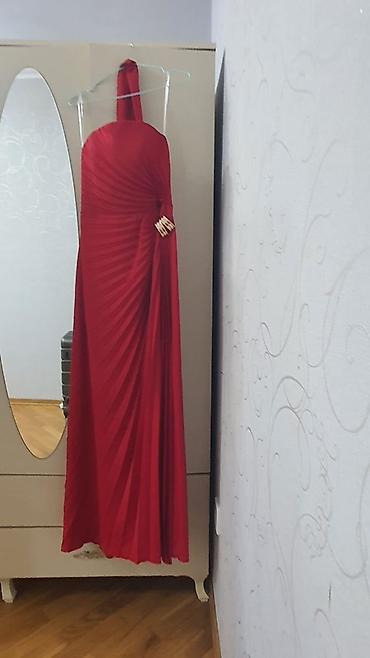 Женская одежда: Qırmızı axşam/gecə libası - Uzun, axıcı siluet - Strapless üst hissə — 5