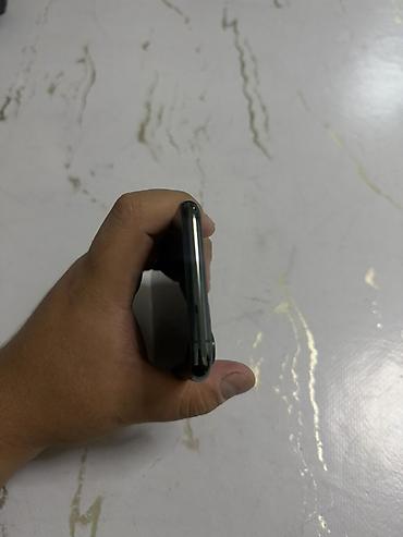 Apple iPhone: IPhone 11 Pro, Б/у, 256 ГБ, Matte Midnight Green, Чехол, Кабель, 75 % — 6
