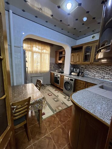 Köhnə tikili: Bakı, 9-cu mikrorayon, 5 otaqlı, Köhnə tikili, m. Nəsimi, 125 kv. m — 6