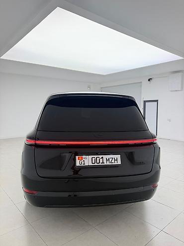 changan hunter plus: Lixiang L9: 2022 г., 1.6 л, Автомат, Гибрид, Кроссовер — 3