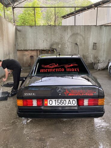 Mercedes-Benz: Mercedes-Benz 190: 1987 г., 2 л, Механика, Бензин, Седан