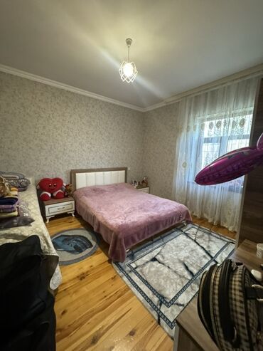 Həyət evləri və villaların satışı: 3 otaqlı, 100 kv. m, Orta təmir — 2