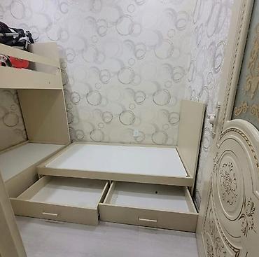 Mebel dəsti – tək nəfərlik çarpayı - Rəng: açıq bej (üst panel ağ) - lalafo.az -da Mebel dəsti – tək nəfərlik çarpayı - Rəng: açıq bej (üst panel ağ) -