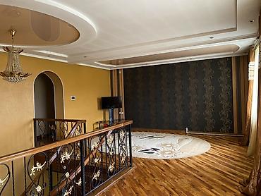 двухур: 400 м², 6 комнат и более — 6