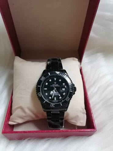 Ručni satovi: Sat ROLEX 
Cena:2600din na lalafo.rs — 27 Ručni satovi: Sat ROLEX 
Cena:2600din — 27