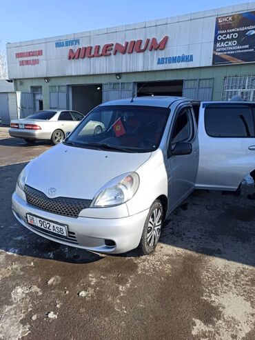 тойота фун: Toyota Yaris Verso: 1999 г., 1.3 л, Механика, Бензин