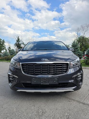 купить диски на авто в бишкеке: Полноразмерный минивэн Kia Carnival в цвете "темный графит" с