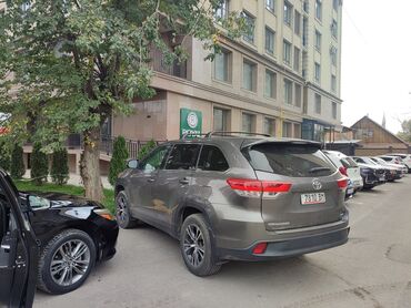 превия тайота: Toyota Highlander: 2018 г., 3.5 л, Автомат, Бензин, Внедорожник