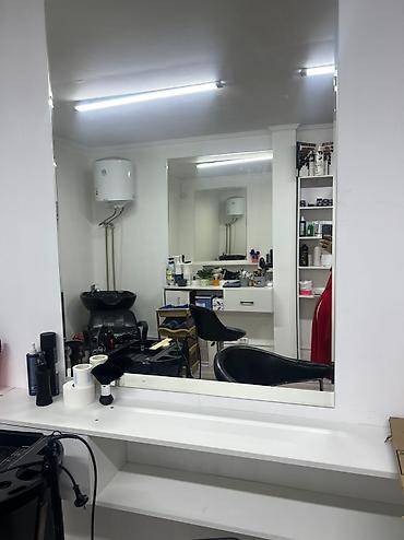 Коммерческая недвижимость: Аренда кабинетов в салонах красоты, 14 м², Для парикмахера — 3