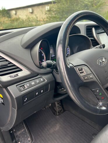 Hyundai: Hyundai Santa Fe (facelift) krossover - Kuzov: 5 qapılı SUV - — 11