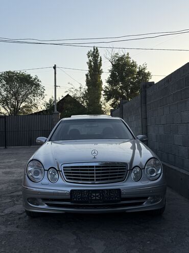 продаю авто в аварийном состоянии: Mercedes-Benz E-Class: 2002 г., 5 л, Автомат, Бензин, Седан