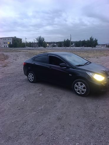 солярись: Hyundai Solaris: 2012 г., 1.6 л, Механика, Бензин, Седан — 2