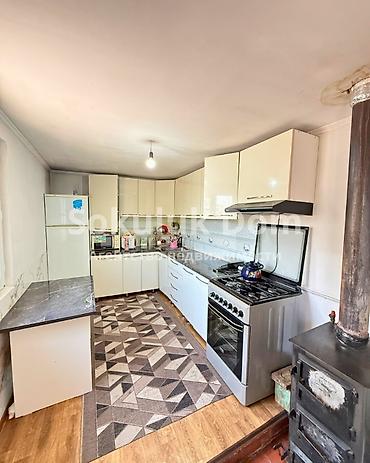 Продажа коттеджей и домов: 🏠Продается дом в с. Сокулук 🟡Комнаты: 6 🟡Участок: 4,3 сотки — 5