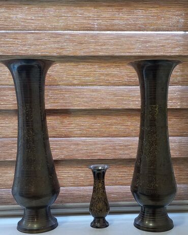 ваз четверка: Очень недорого индийские вазы из латуни . высота больших ваз 38.5 см