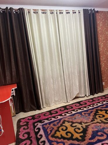 Посуточная аренда домов: Просторный дом с лестницей на второй этаж, полностью меблирован и — 6