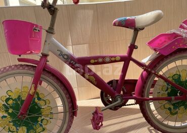 cross velosipedi: Uşaq velosipedi.Hec bir problemi yoxdu.Yaxsı veziyyetdedi